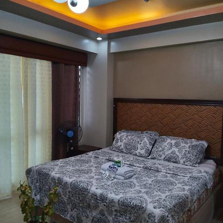 Pasay Condotel Near Resorts World & Airport Kültér fotó