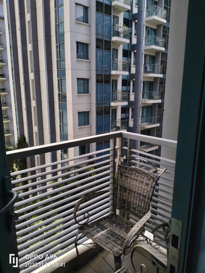 Pasay Condotel Near Resorts World & Airport Kültér fotó