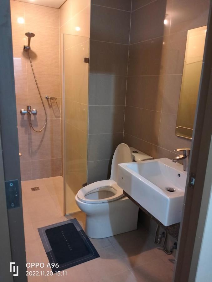 Pasay Condotel Near Resorts World & Airport Kültér fotó